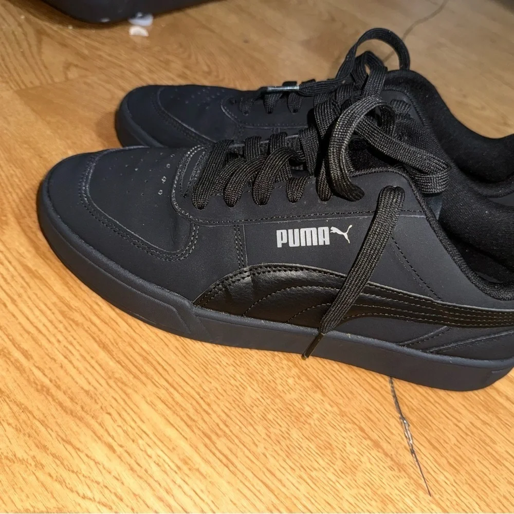 Puma Men's All-Black Sneakers